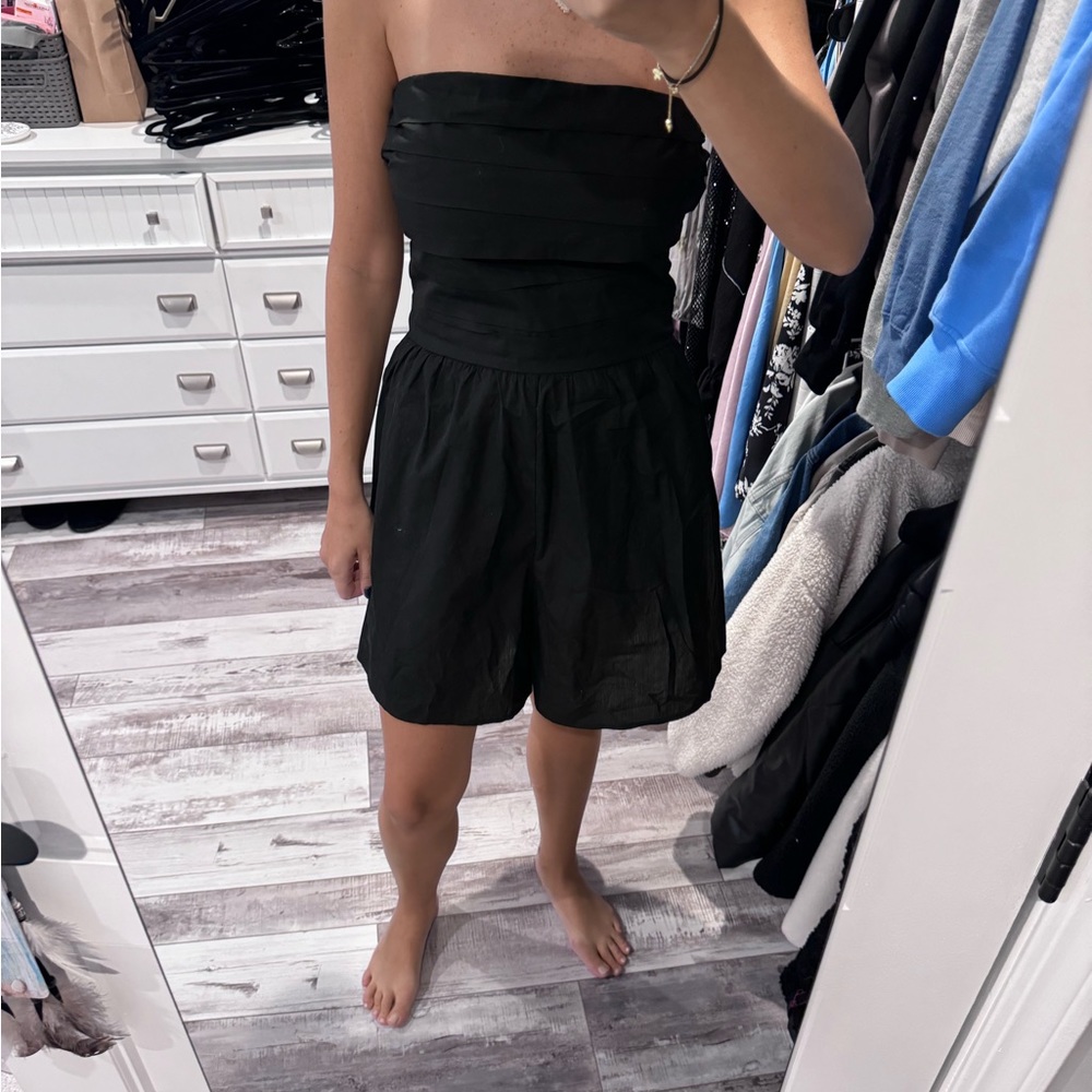 Abercrombie and fitch black strapless romper size medium long